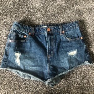 Refuse mid wash jean shorts